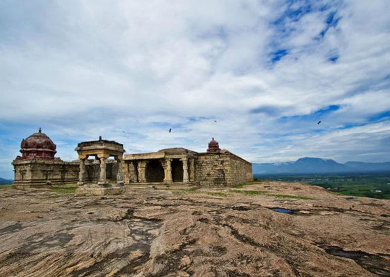 Best Hotels Near Palani Murugan Temple